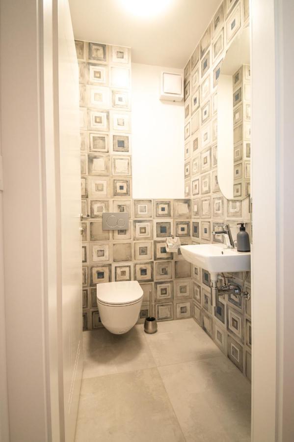 Vrsi Seaside Heights Apartments ภายนอก รูปภาพ