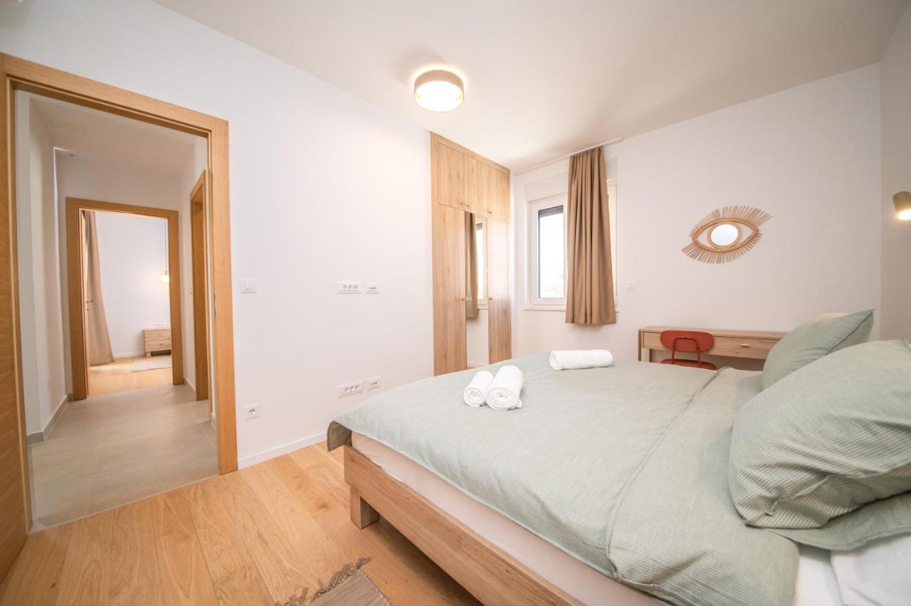 Vrsi Seaside Heights Apartments ภายนอก รูปภาพ